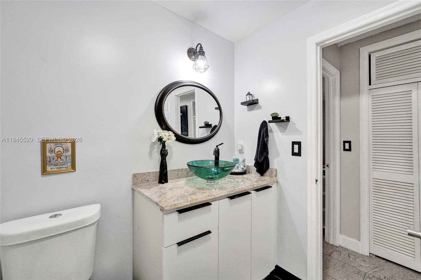 HOLLYWOOD GARDENS CONDOMI - Residential