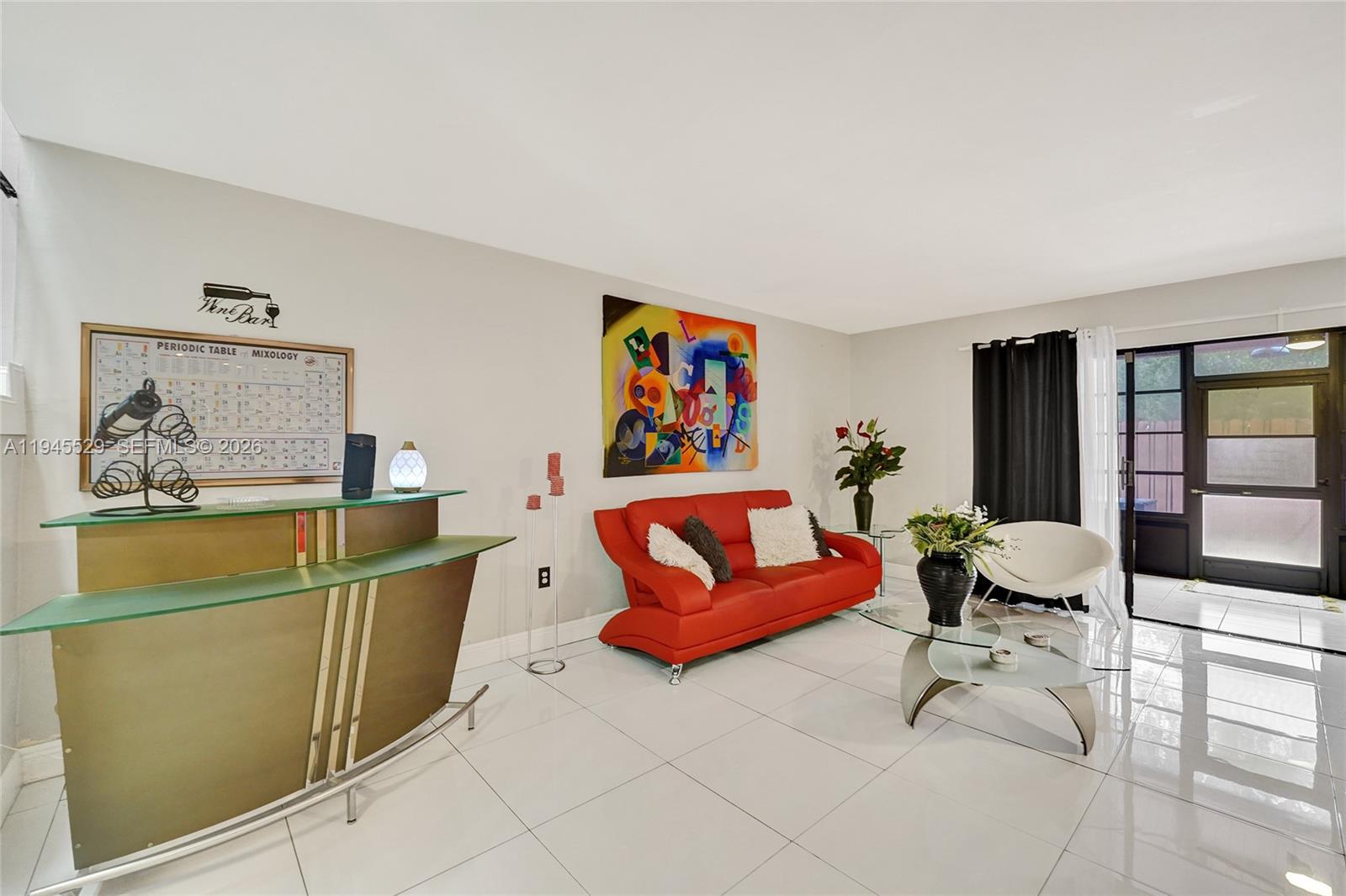 HOLLYWOOD GARDENS CONDOMI - Residential