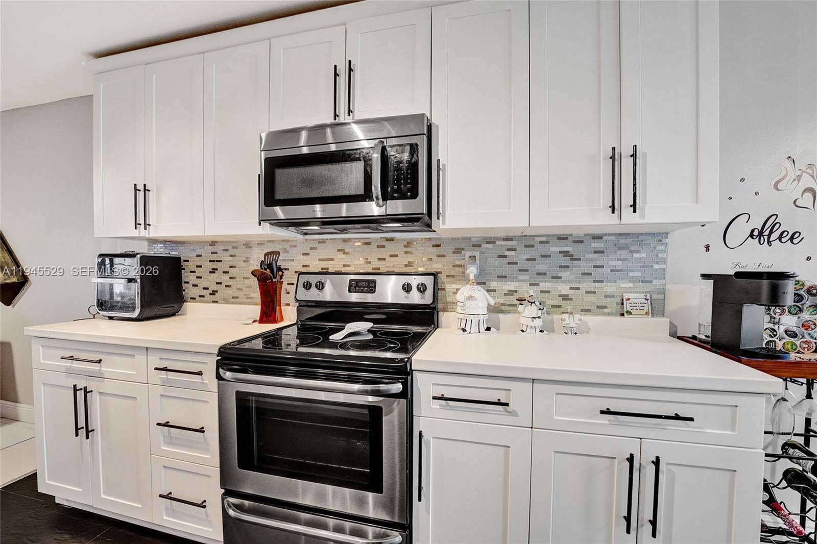 HOLLYWOOD GARDENS CONDOMI - Residential