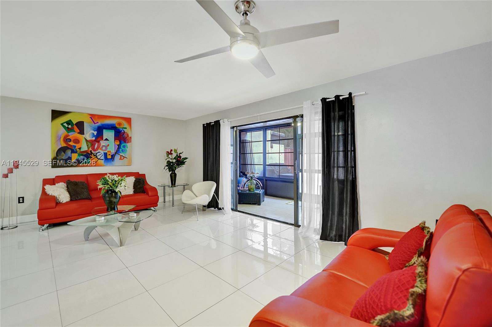 HOLLYWOOD GARDENS CONDOMI - Residential