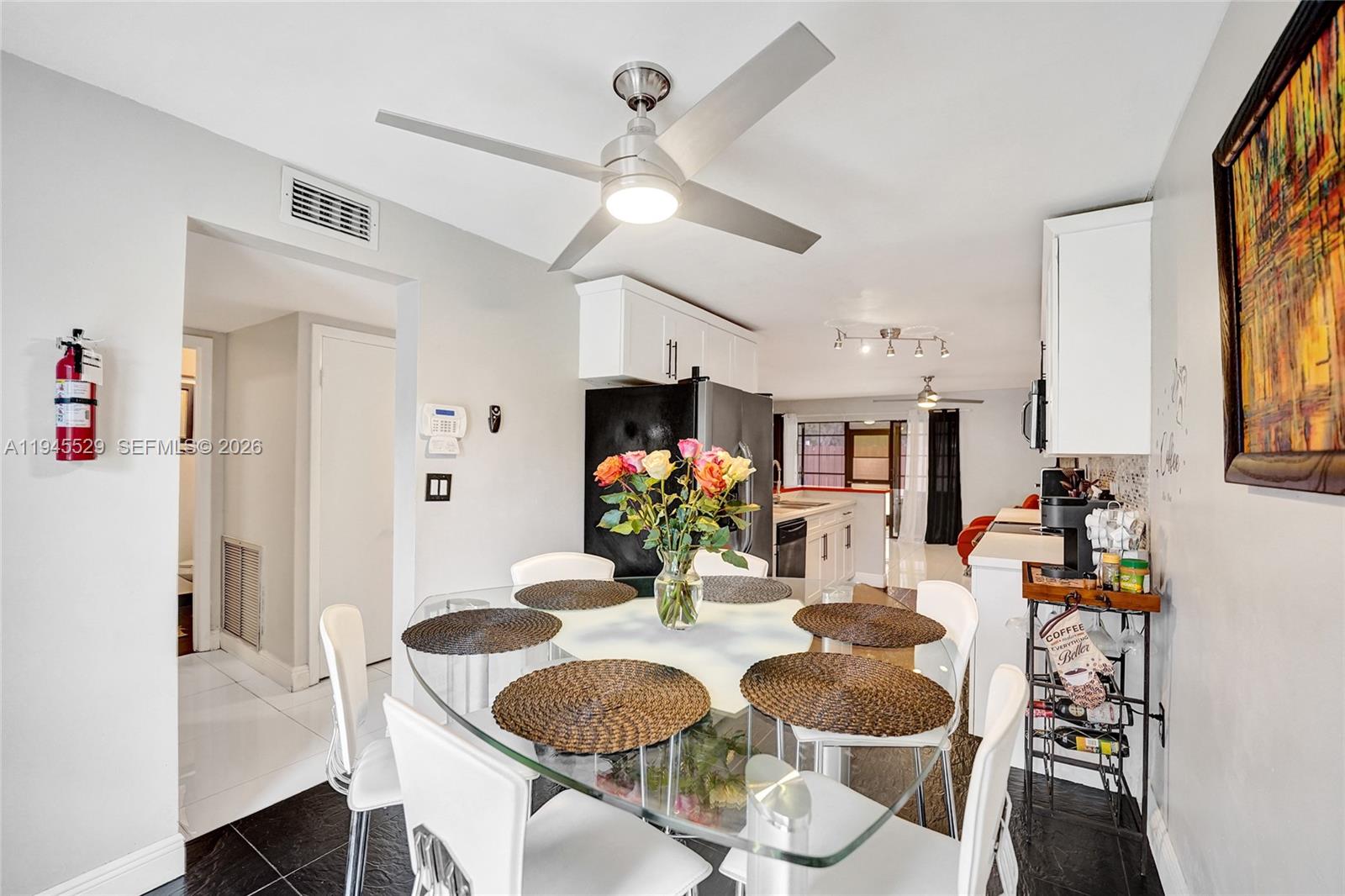 HOLLYWOOD GARDENS CONDOMI - Residential