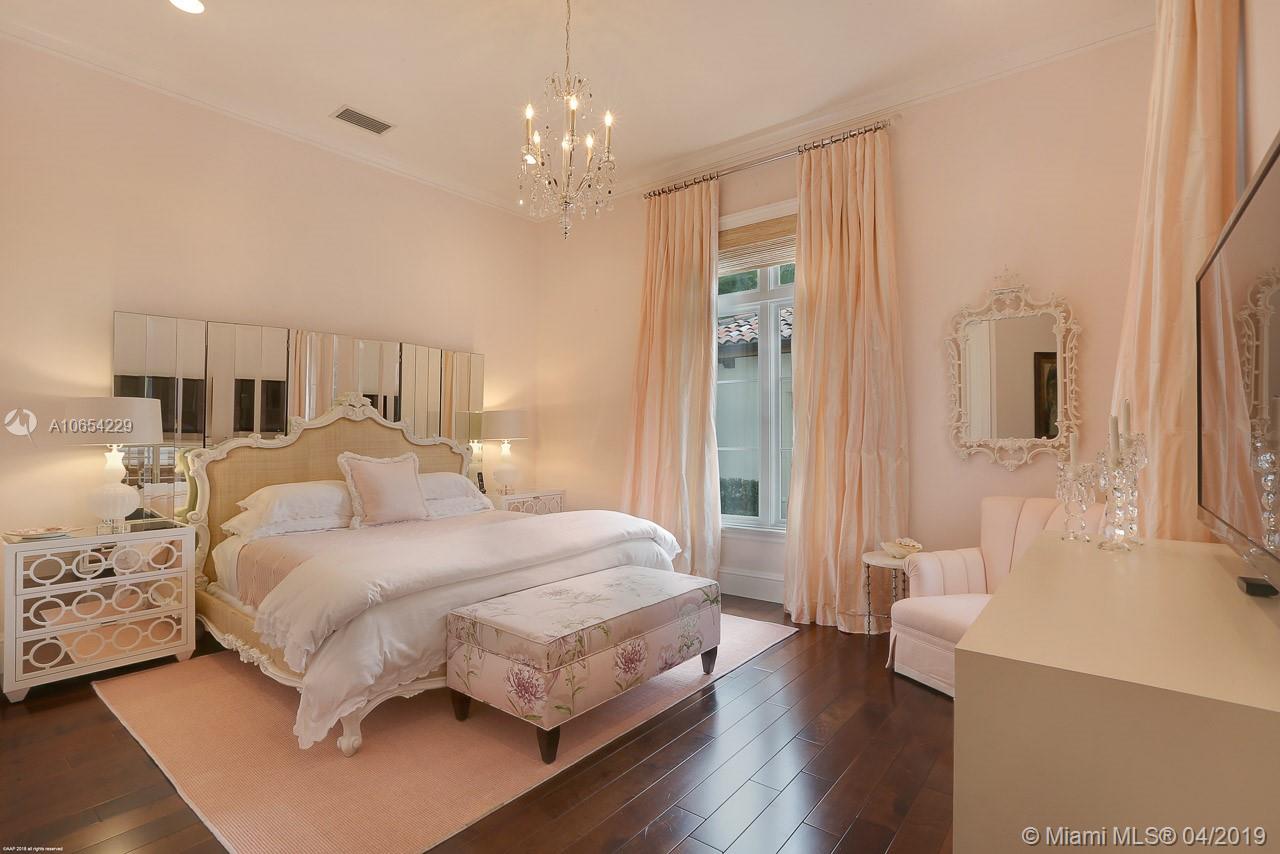 Admirals Cove - Residential