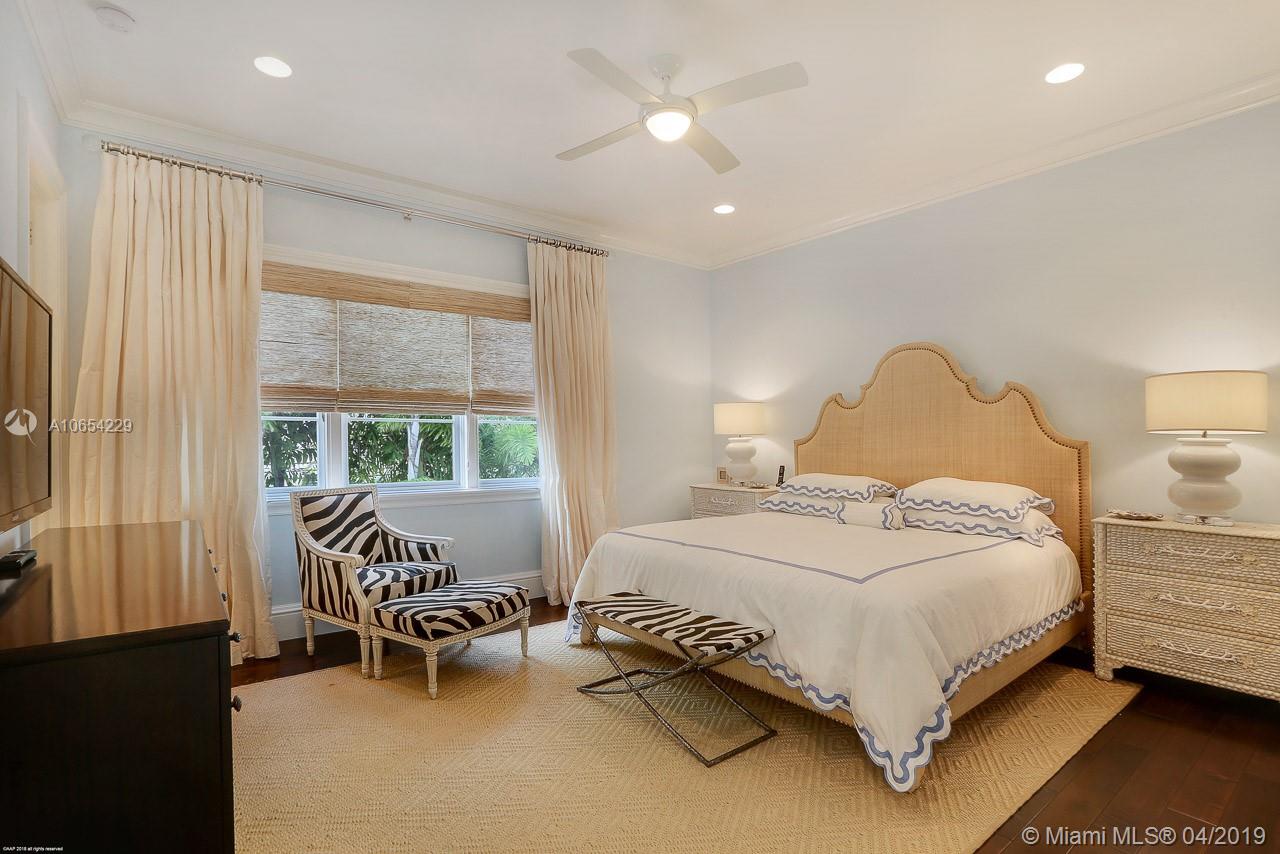 Admirals Cove - Residential