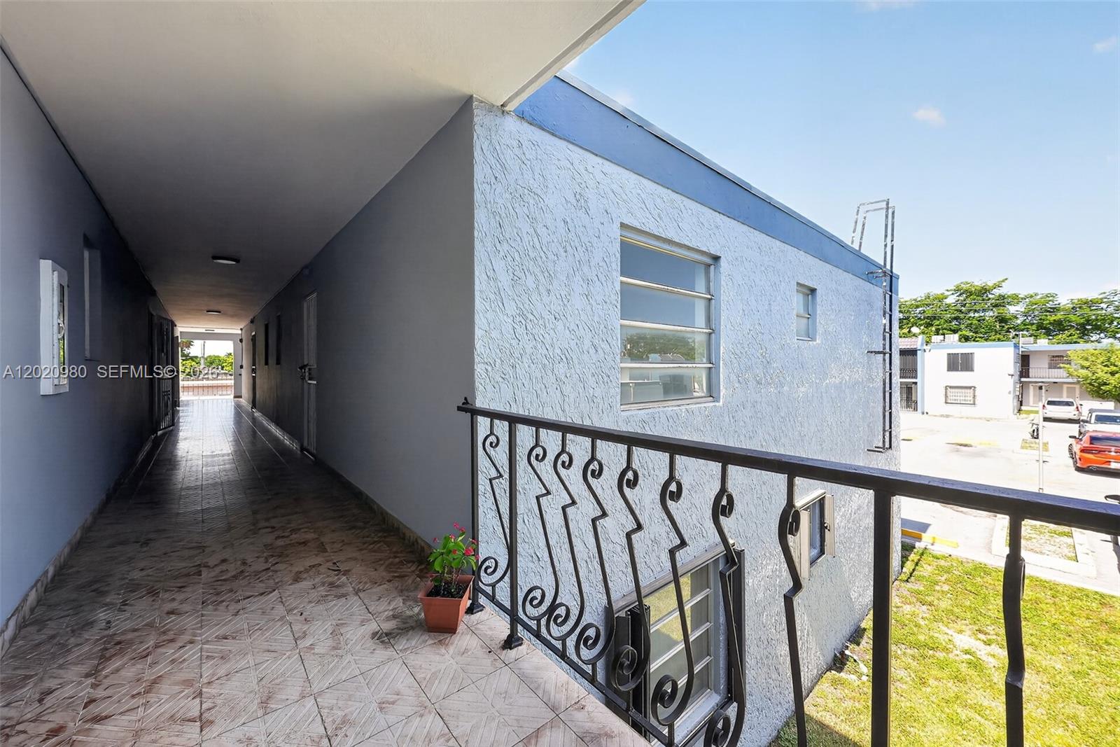 Flagler Plaza Condo - Residential