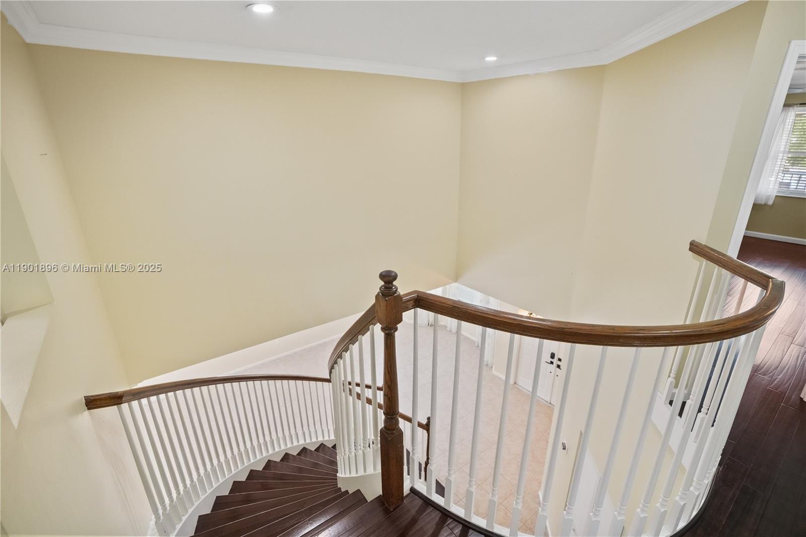 RIVIERA ISLES II - Residential Lease