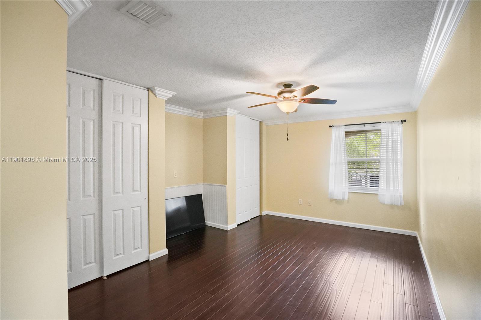 RIVIERA ISLES II - Residential Lease