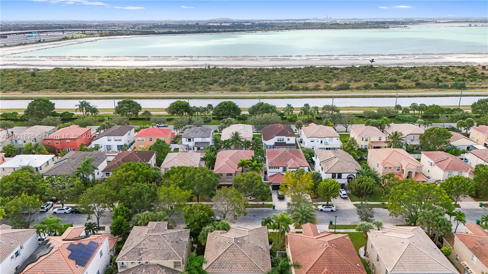 RIVIERA ISLES II - Residential Lease