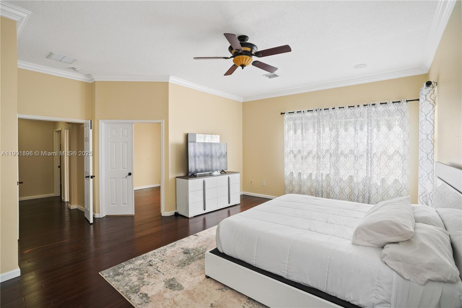 RIVIERA ISLES II - Residential Lease