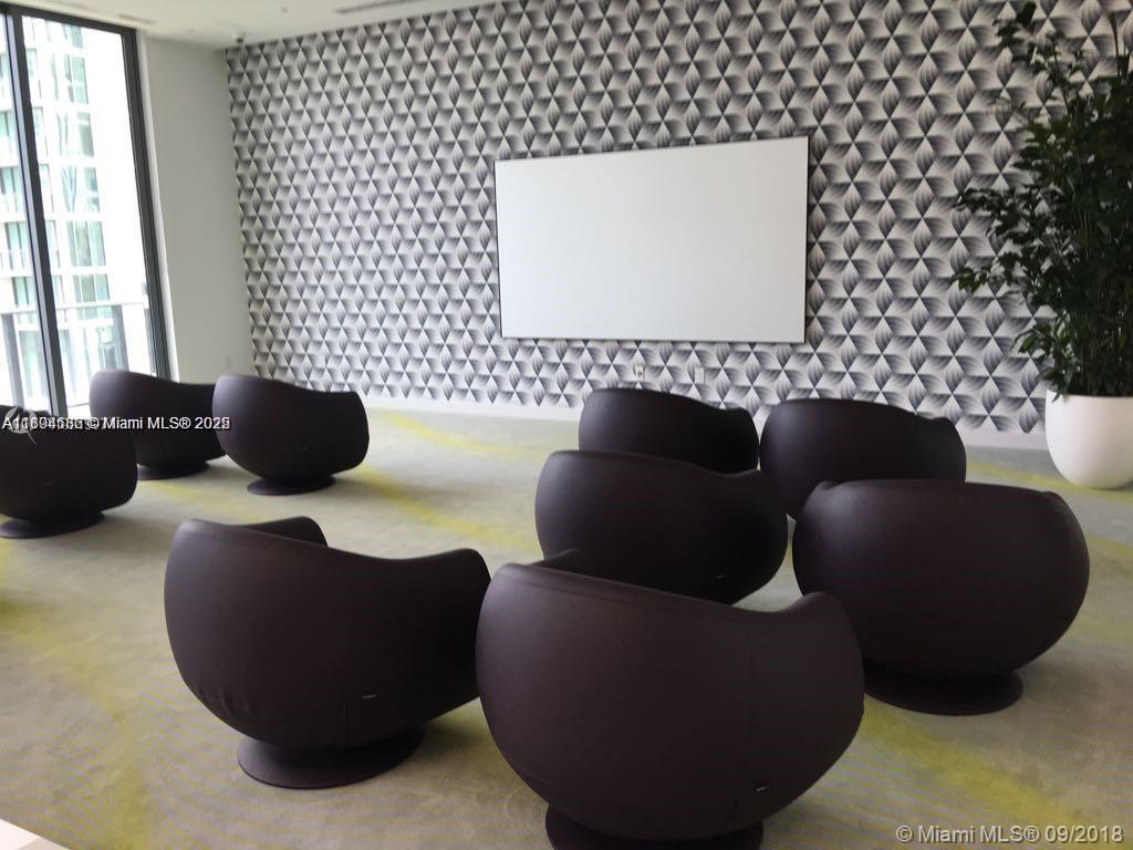 PARAISO BAYVIEWS CONDO - Residential