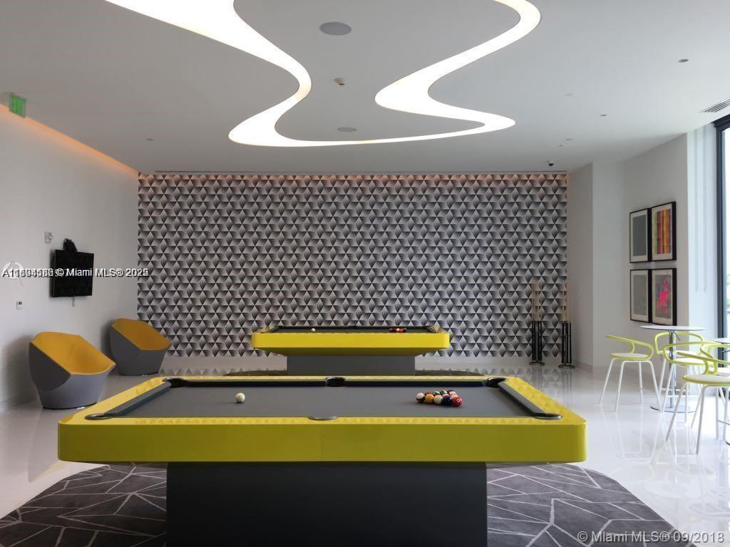 PARAISO BAYVIEWS CONDO - Residential