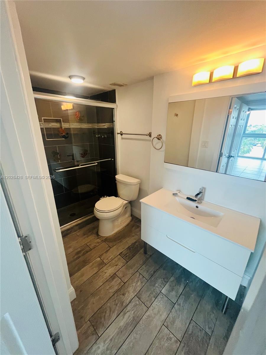 MIRASOL OCEAN TOWERS COND - Residential