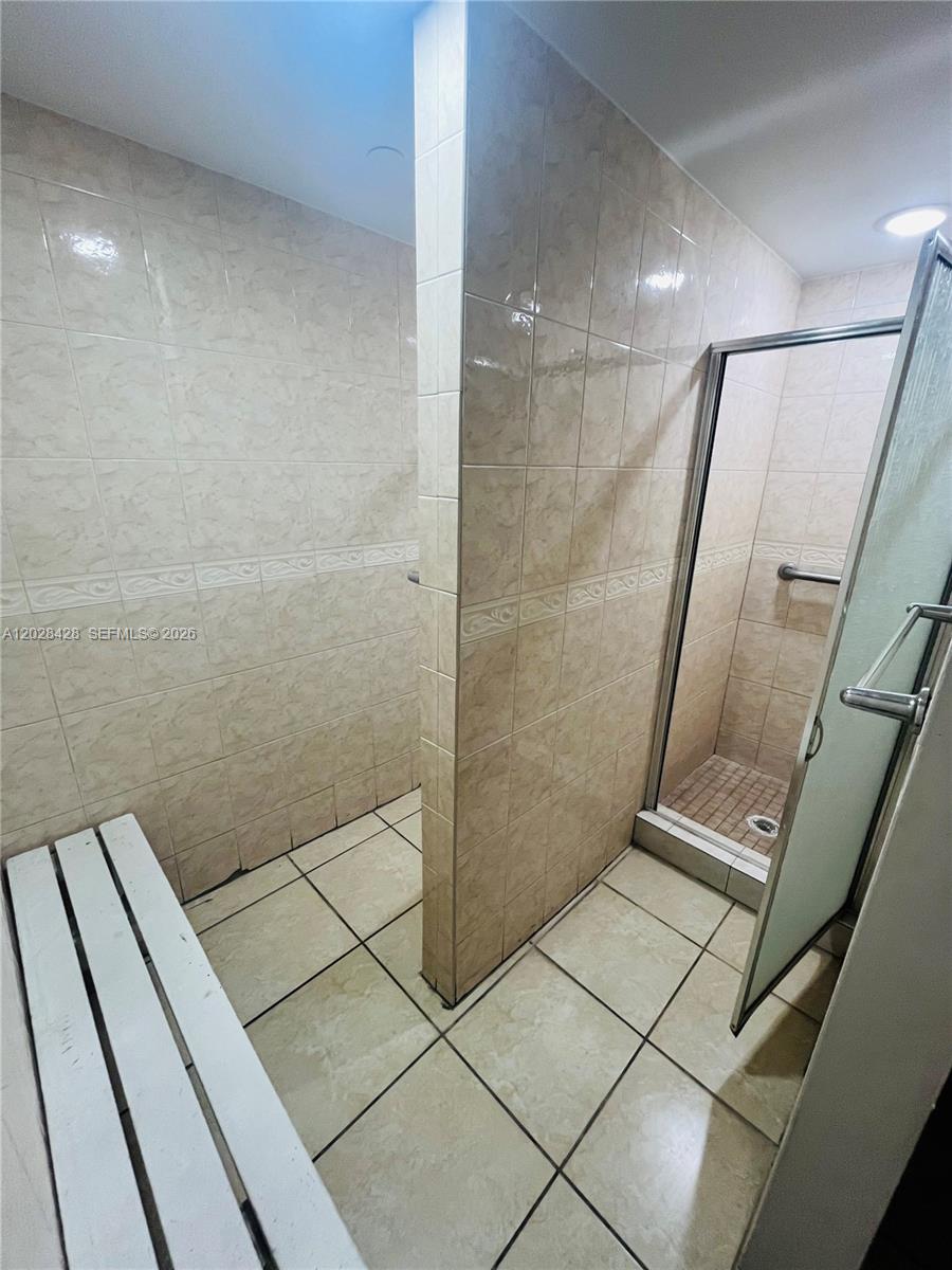 MIRASOL OCEAN TOWERS COND - Residential