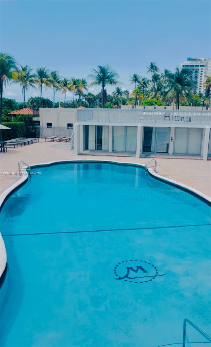 MIRASOL OCEAN TOWERS COND - Residential