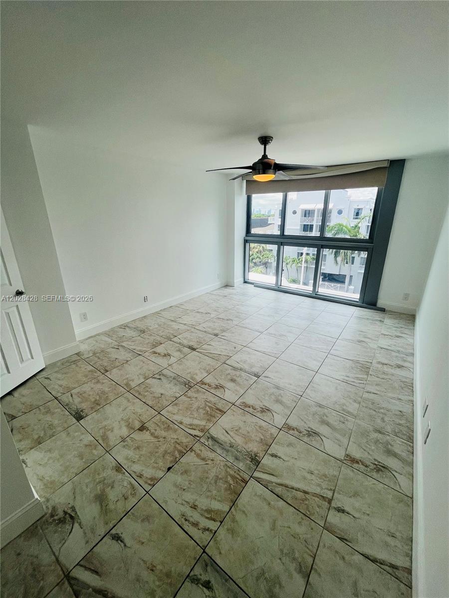 MIRASOL OCEAN TOWERS COND - Residential