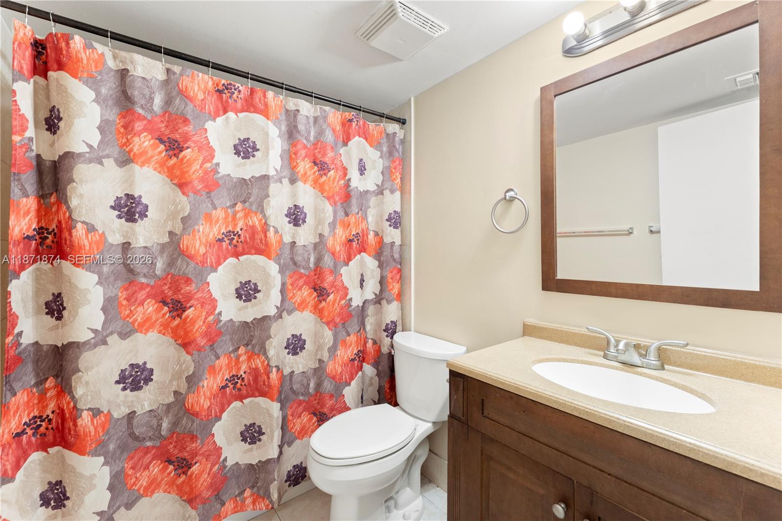 CALUSA CLUB VILLAGE CONDO - Residential