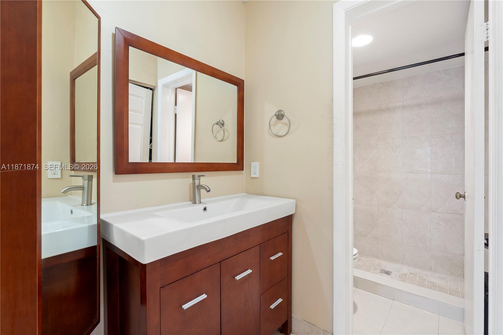 CALUSA CLUB VILLAGE CONDO - Residential