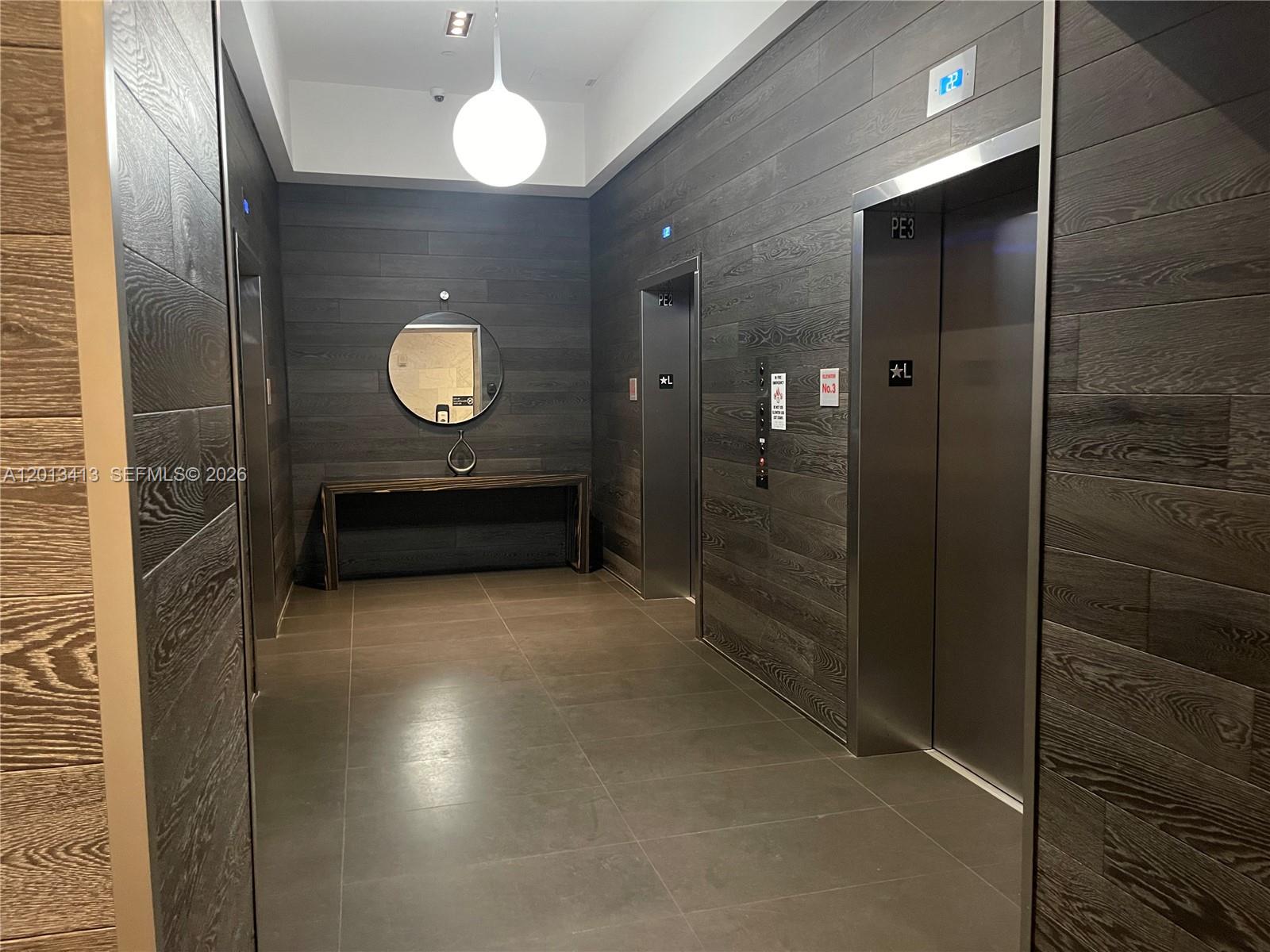 CANVAS CONDO - Residential Lease