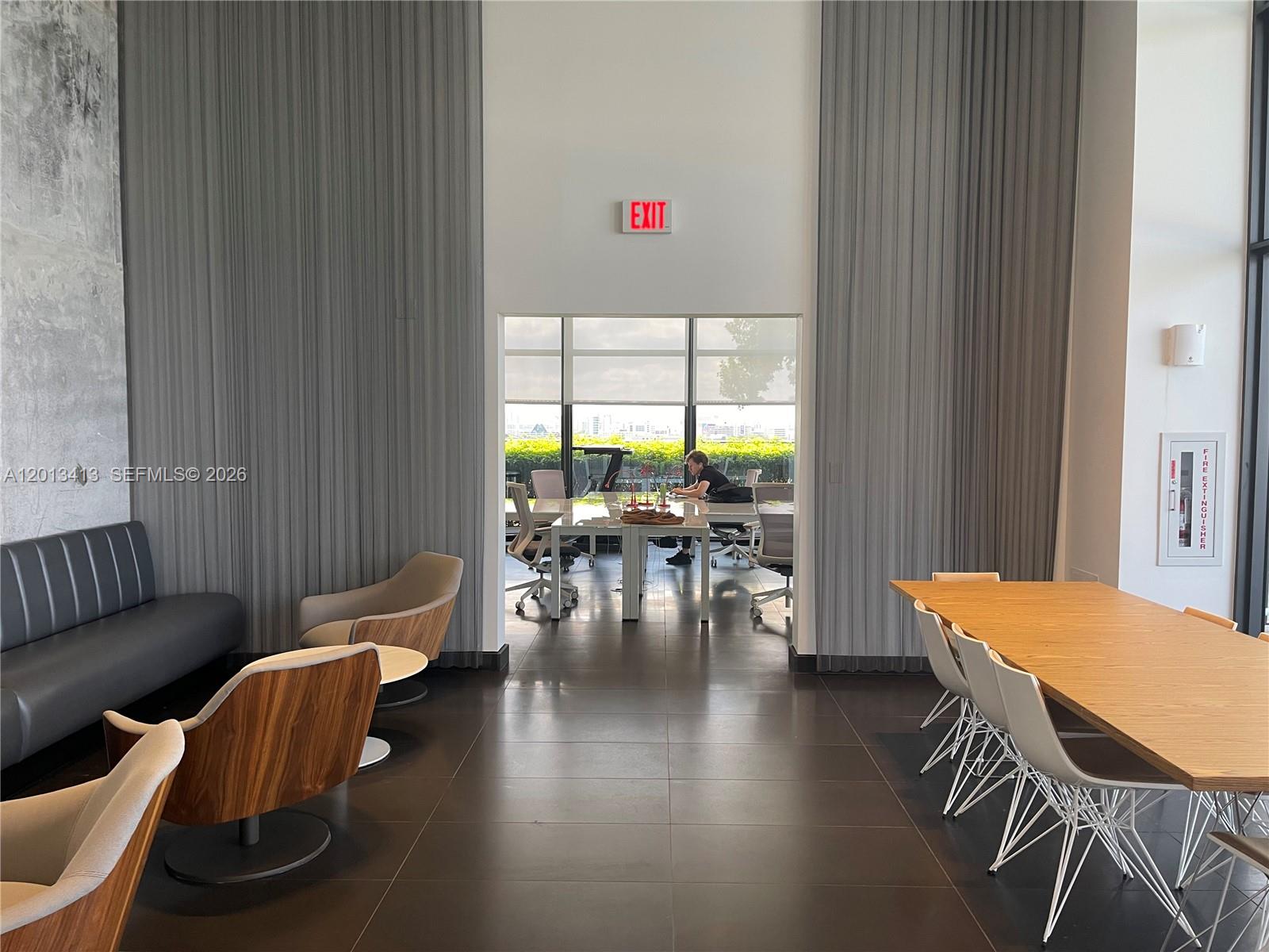 CANVAS CONDO - Residential Lease