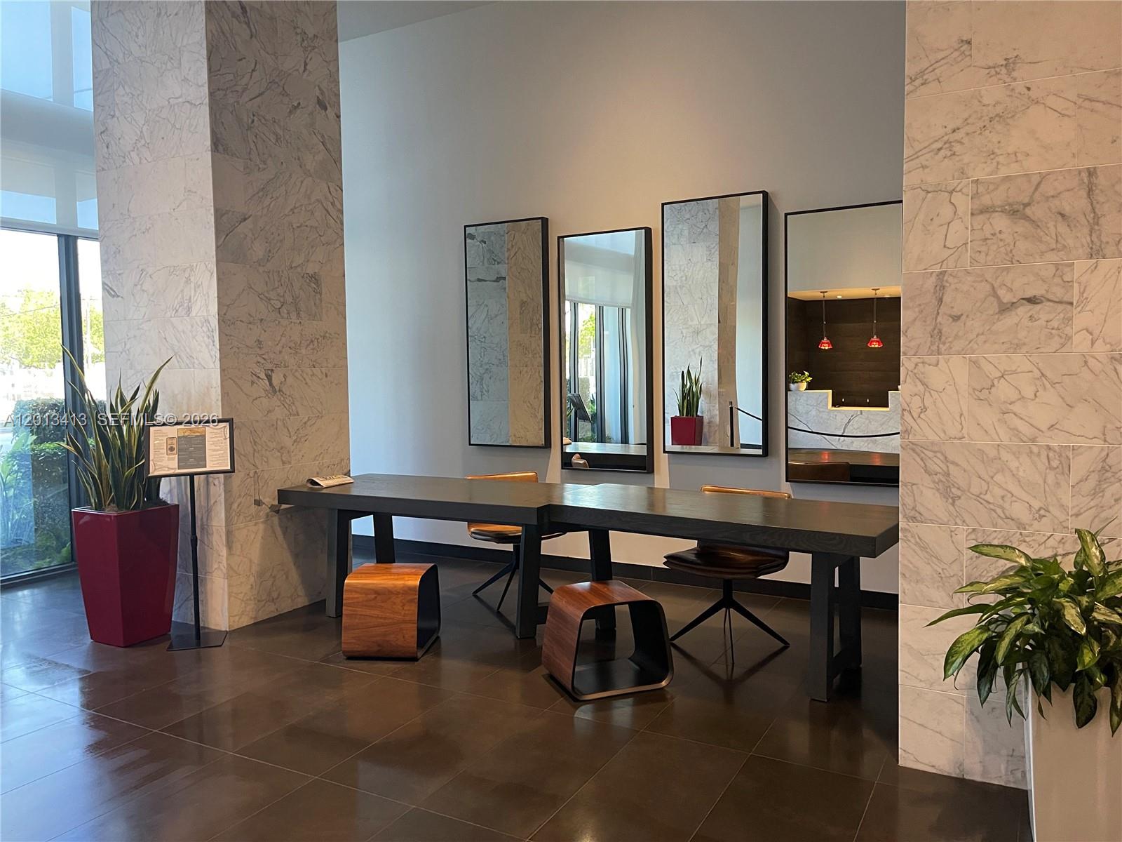 CANVAS CONDO - Residential Lease