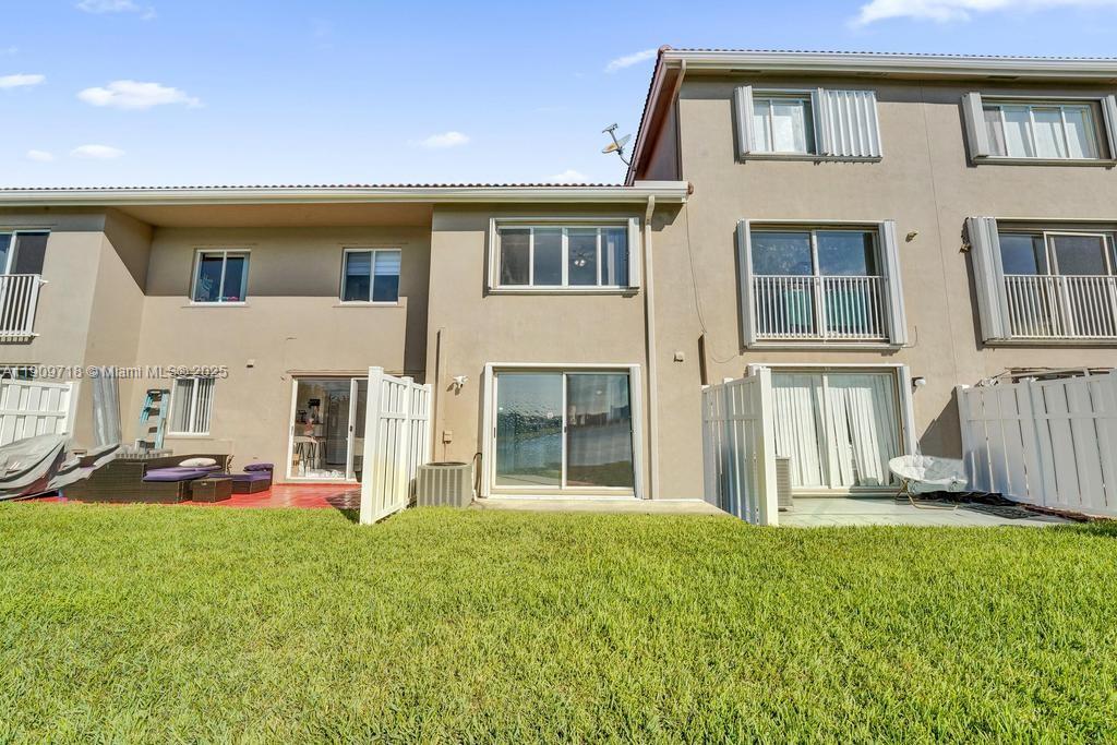 Riviera at Weston - Residential