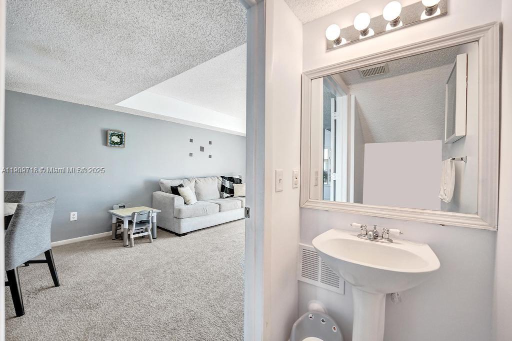 Riviera at Weston - Residential