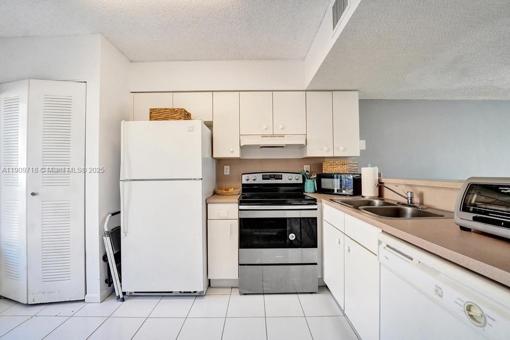 Riviera at Weston - Residential