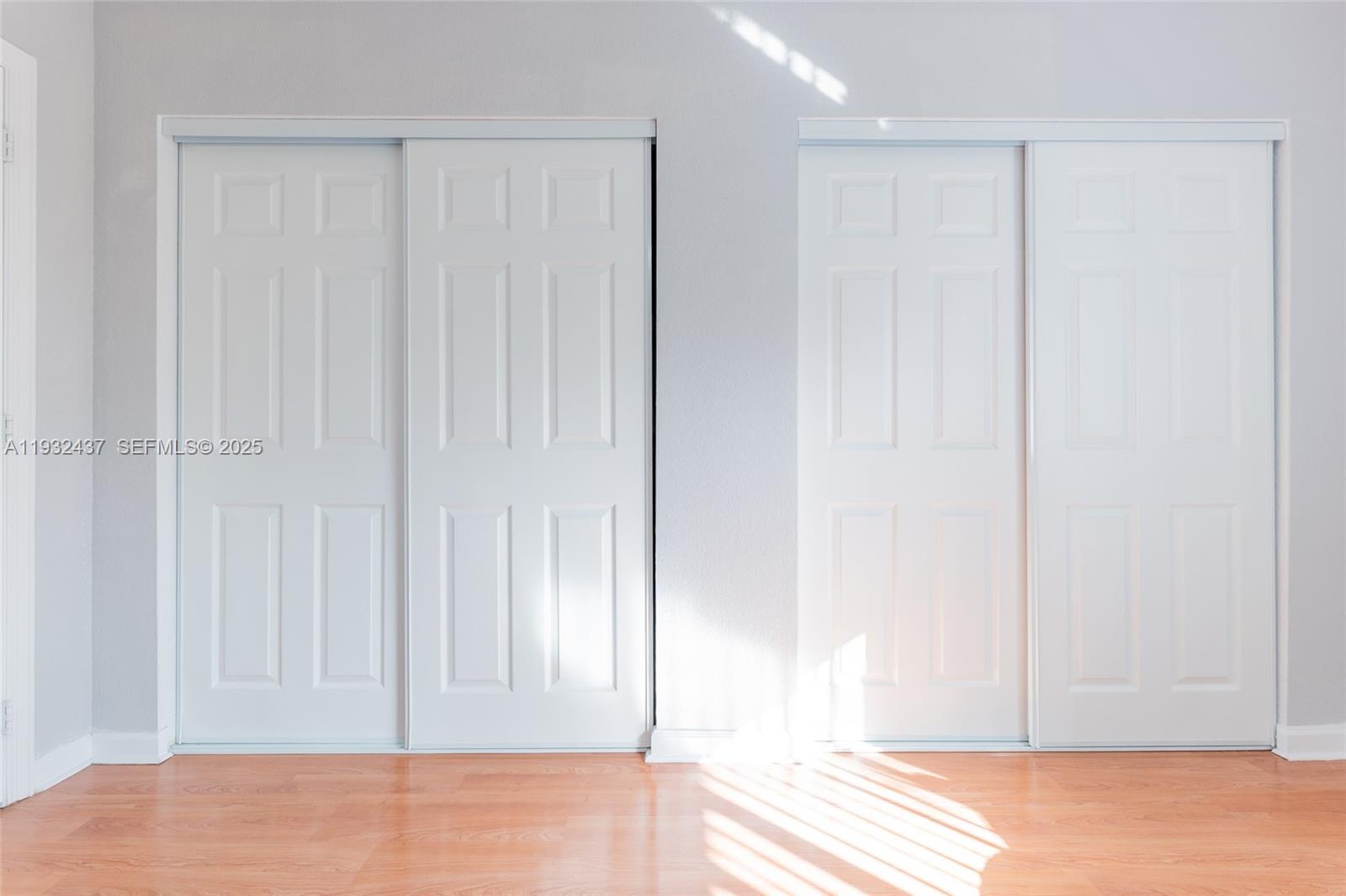 THIRD AVENUE CONDOMINIUM - Residential