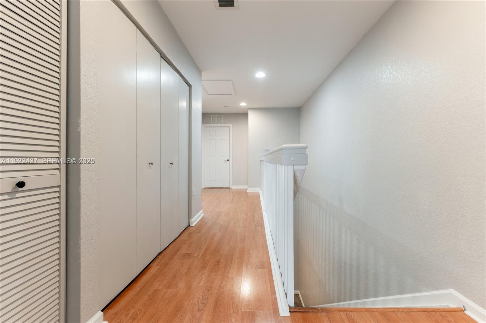 THIRD AVENUE CONDOMINIUM - Residential