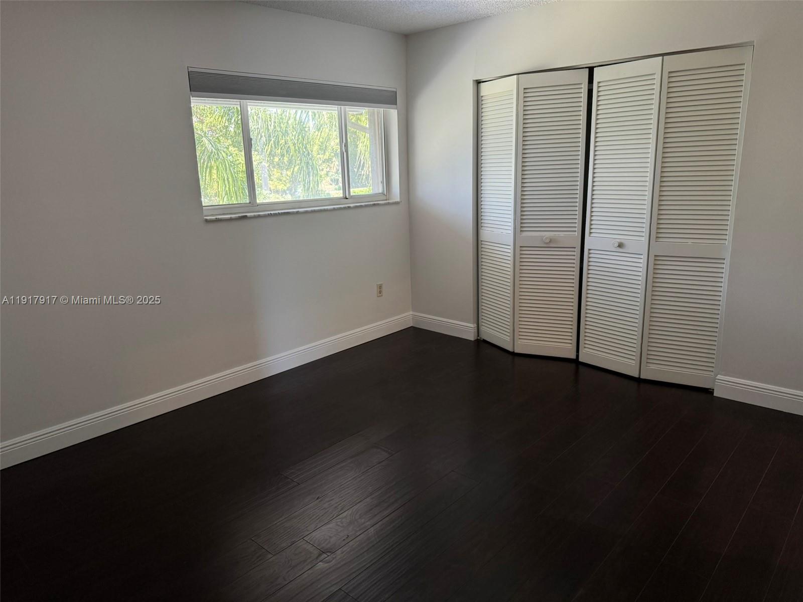 BANYAN GARDENS C0NDO - Residential Lease