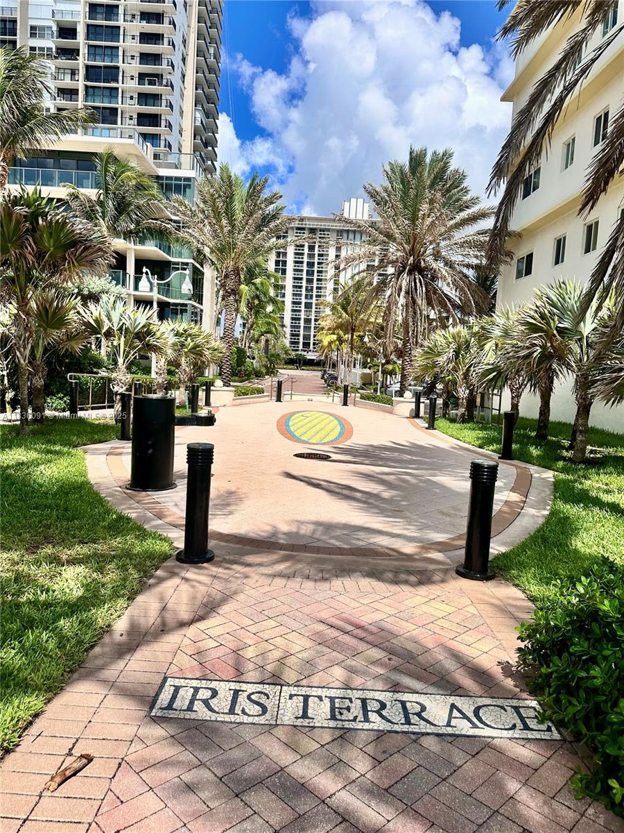 2200 S Ocean Dr N110