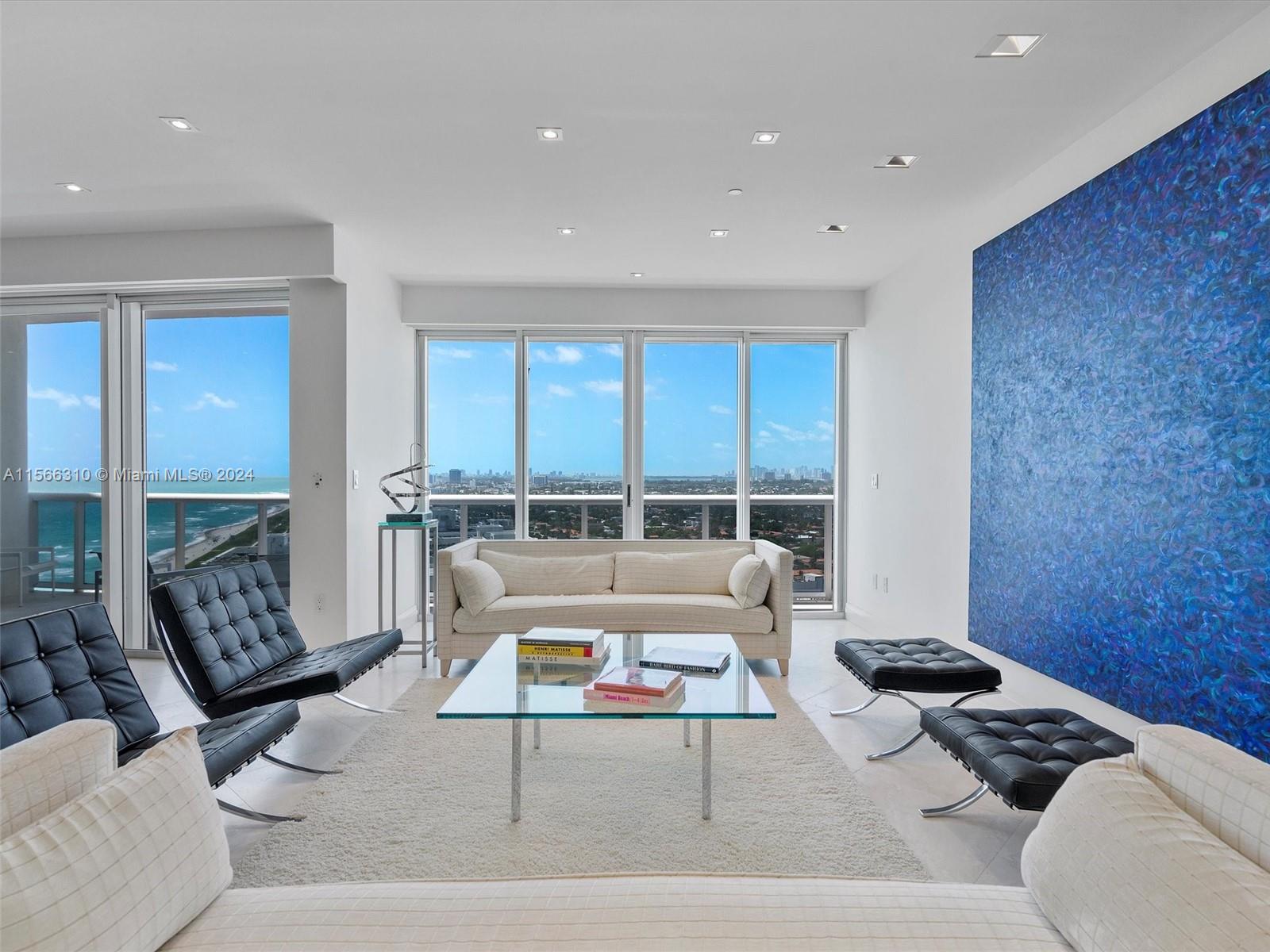 MAJESTIC TOWER - Residential