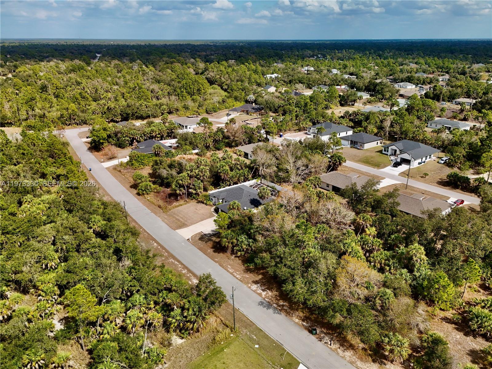 PORT CHARLOTTE - Land