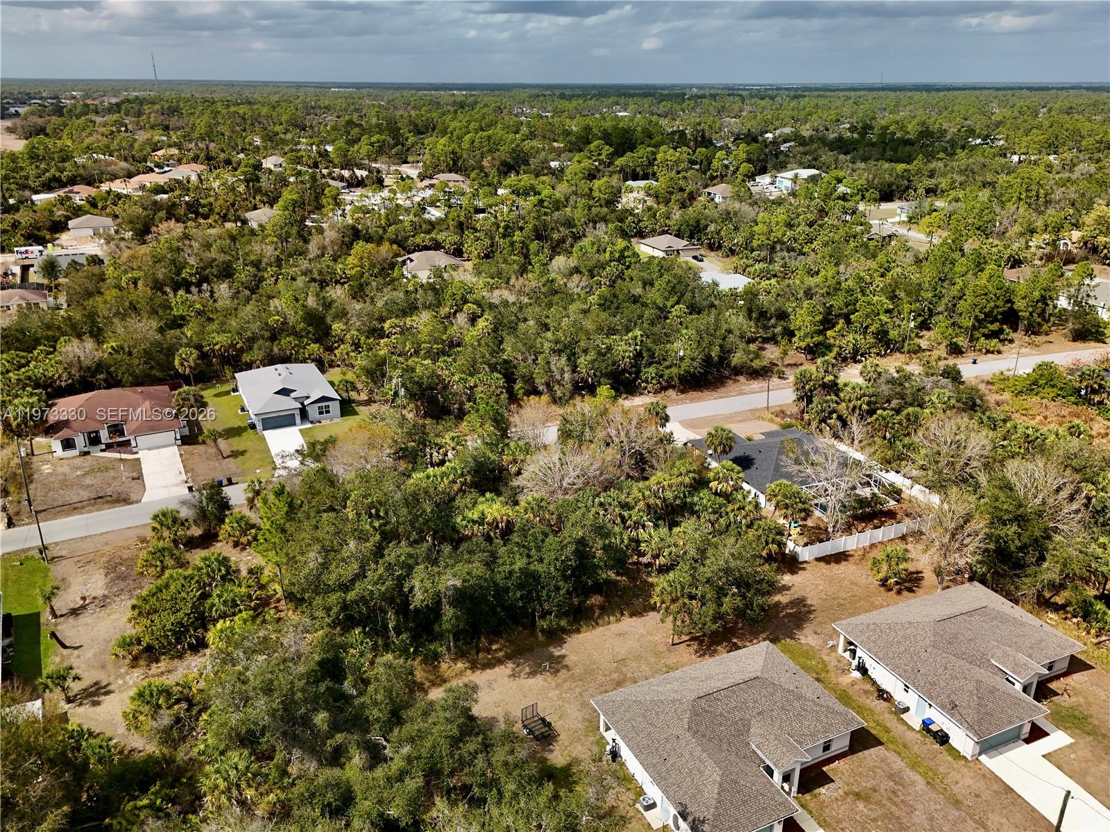 PORT CHARLOTTE - Land