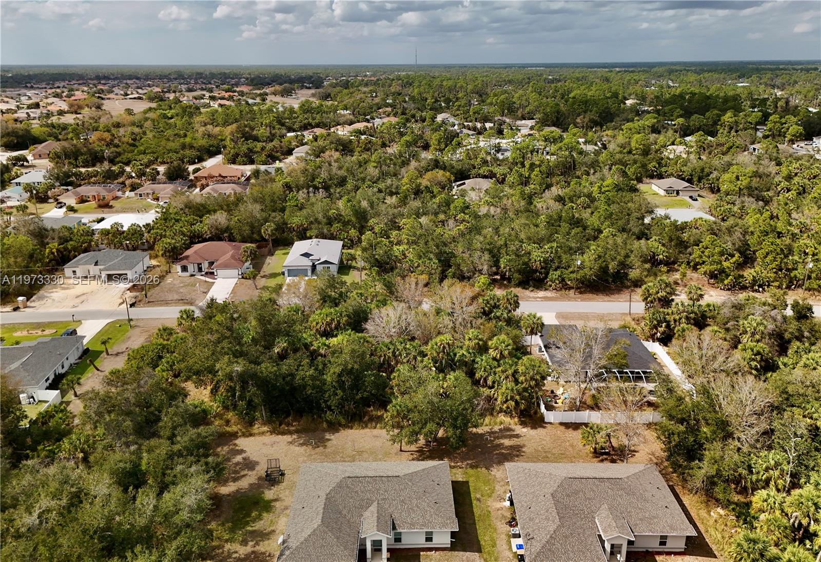 PORT CHARLOTTE - Land