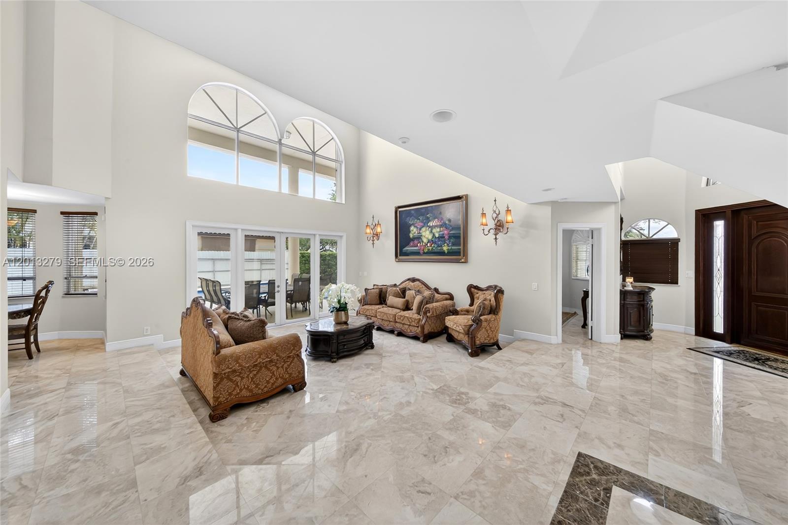 ROYAL LAKES 1ST ADDN - Residential