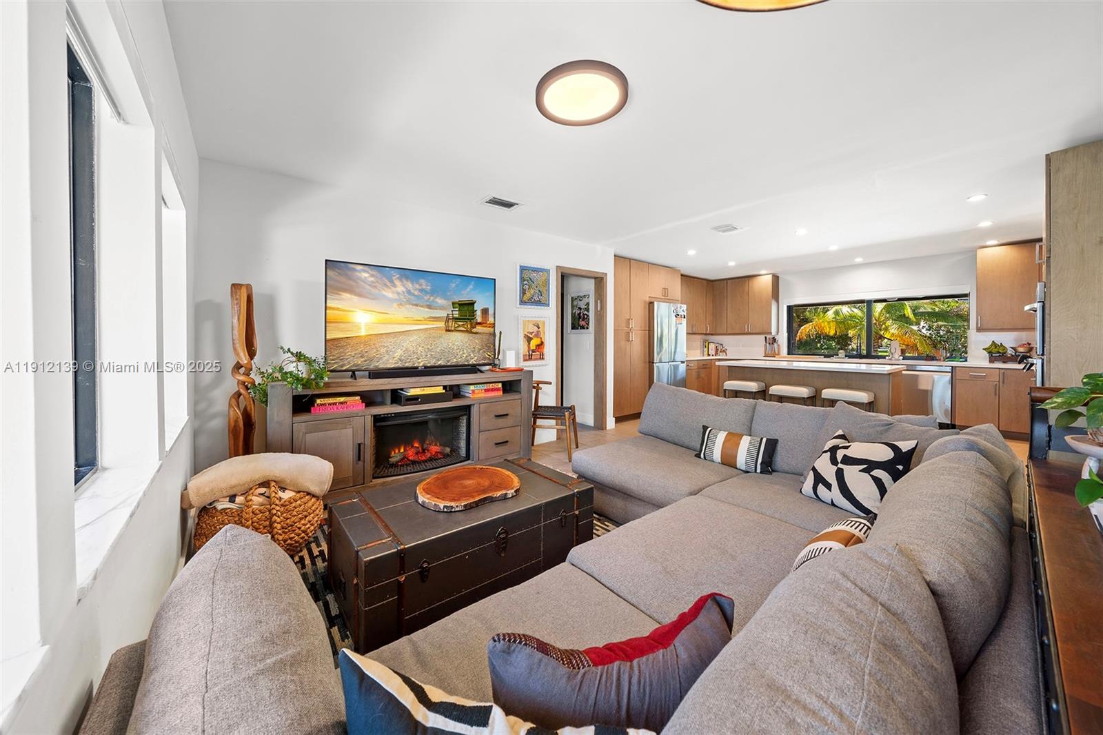 GOLDEN ISLES - Residential Lease