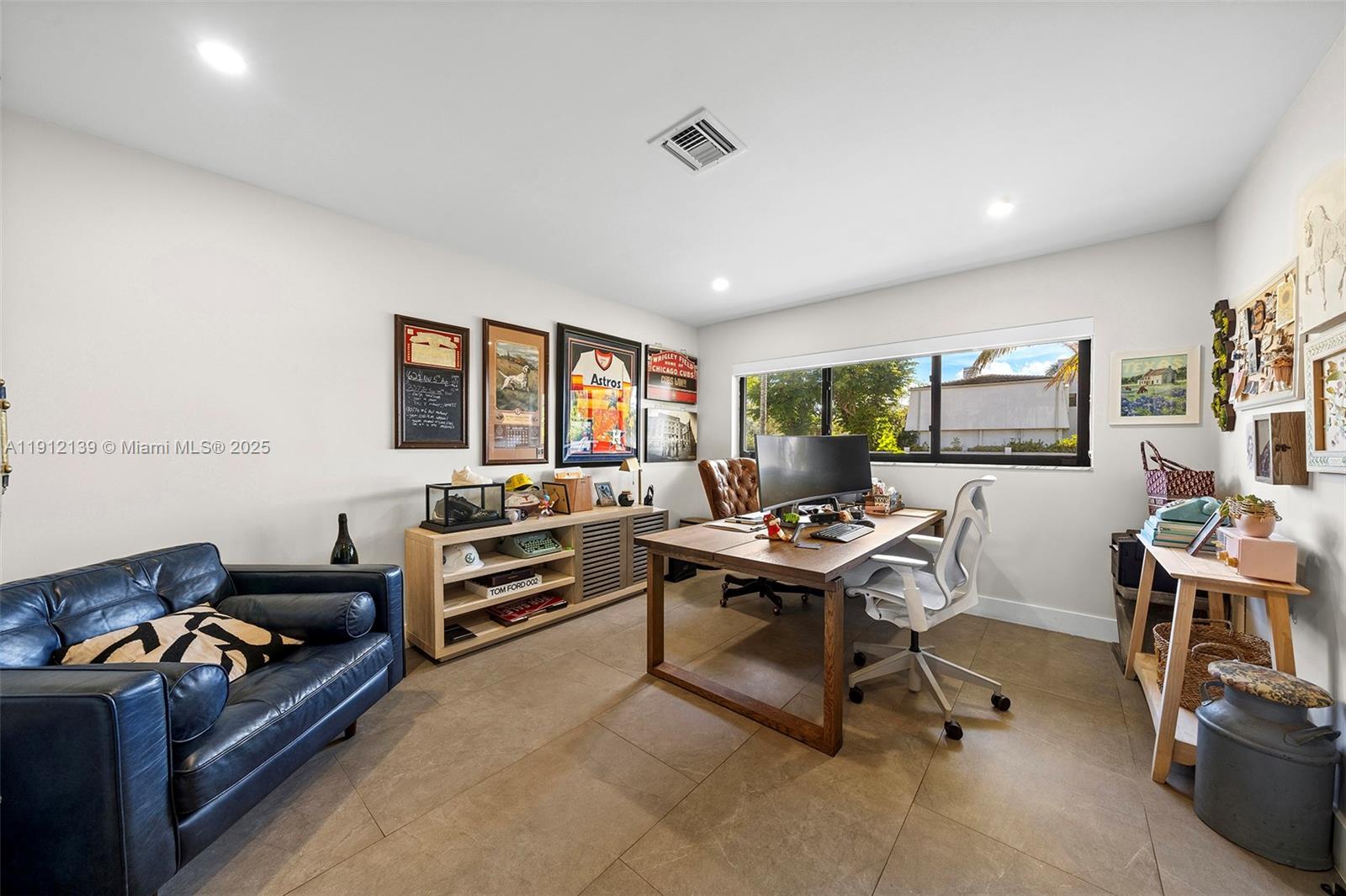 GOLDEN ISLES - Residential Lease