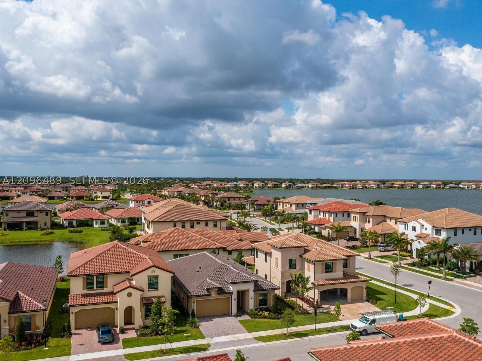 12280 N Baypoint Cir 12280