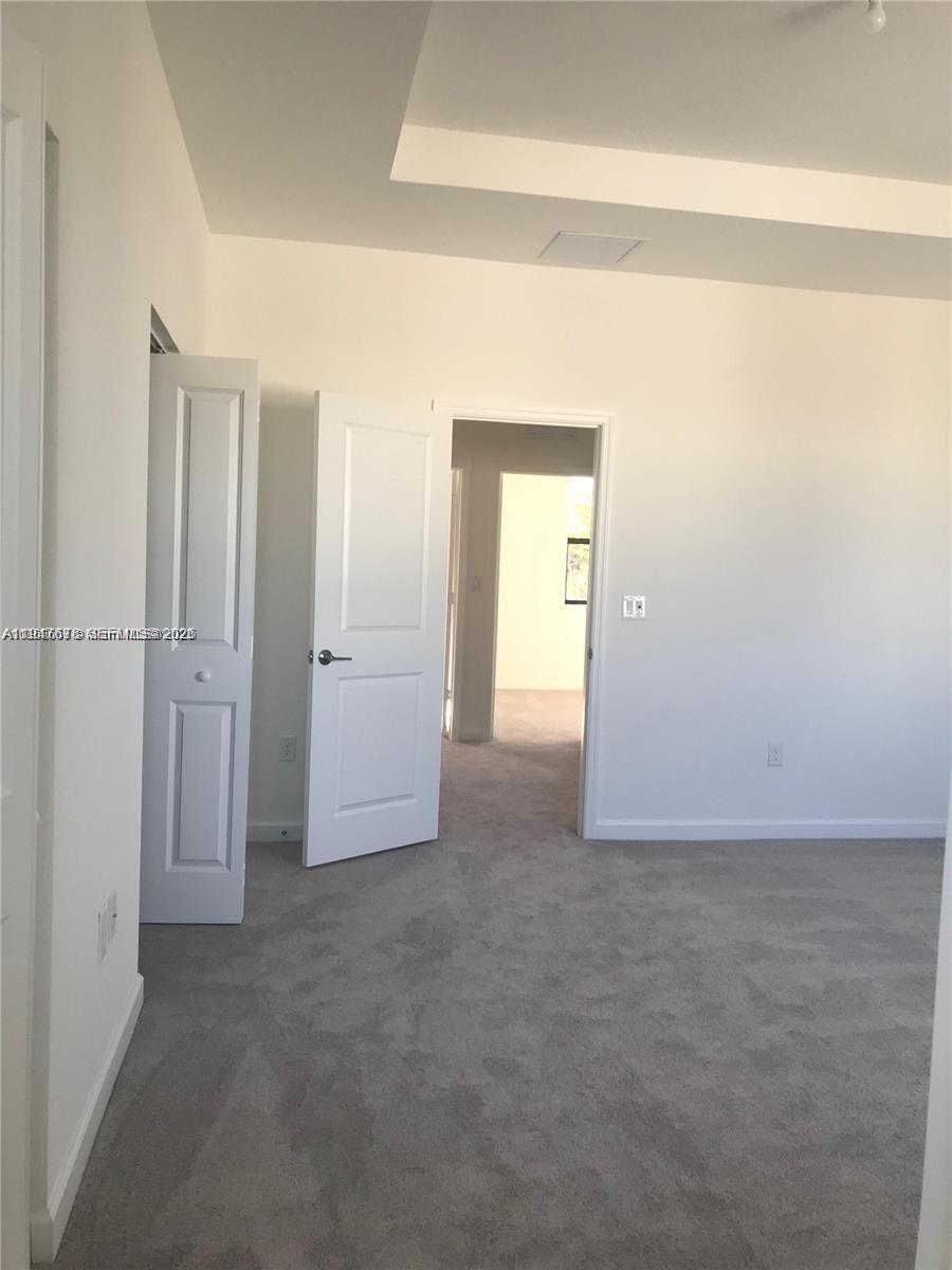 VIA VENTURA NEIGHBORHOOD - Residential