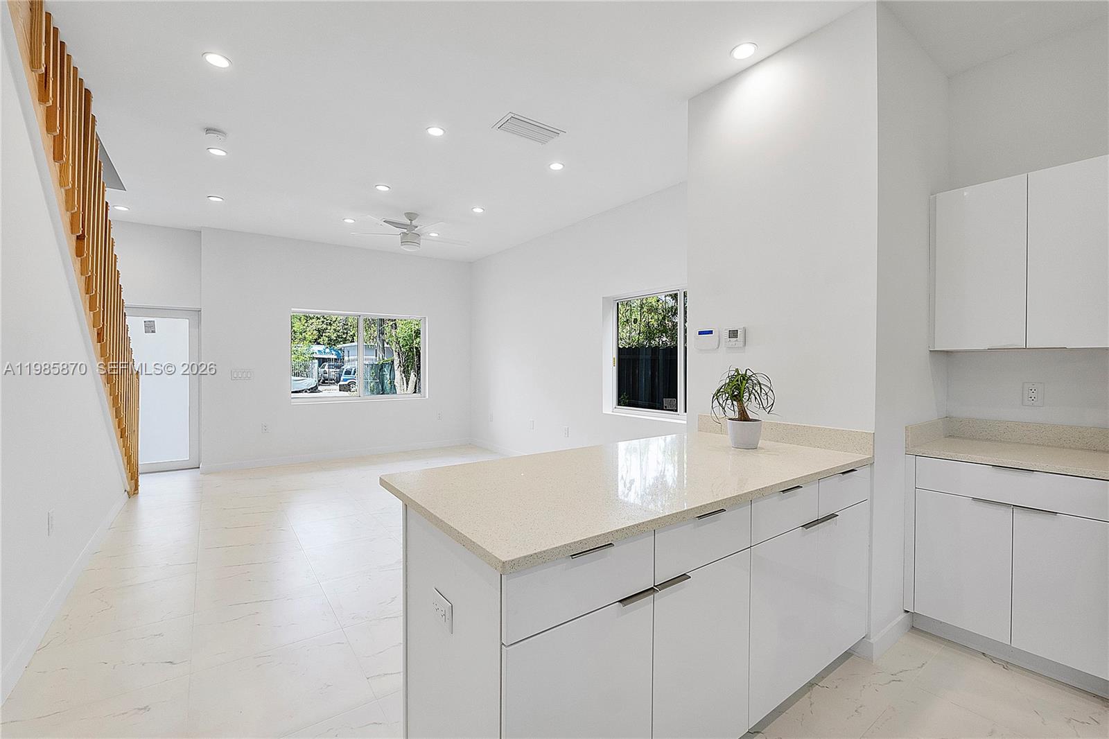 BUENA VISTA GARDENS - Residential Lease