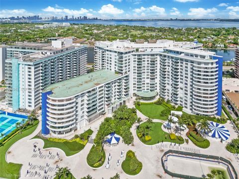 Photo of 5161 Collins Ave #1508, Miami Beach, FL 33140 (MLS # A11990349)