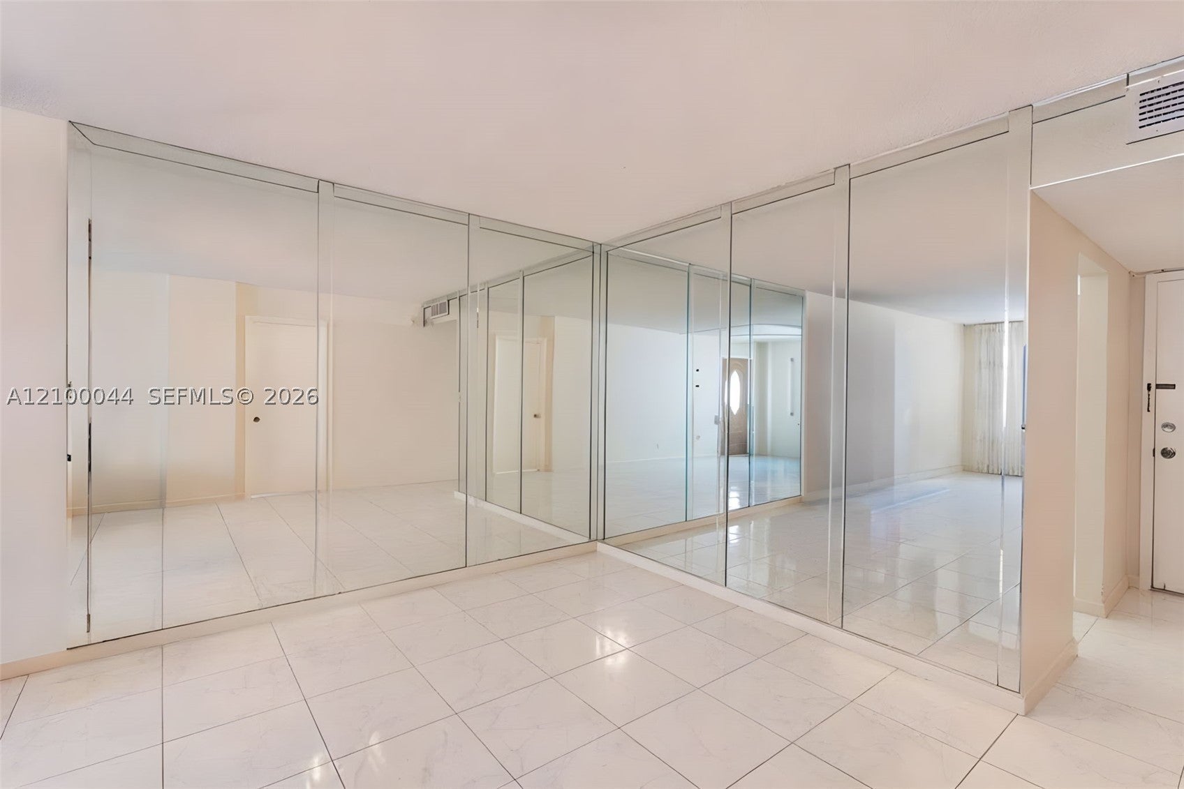 1849 S Ocean Dr 1606