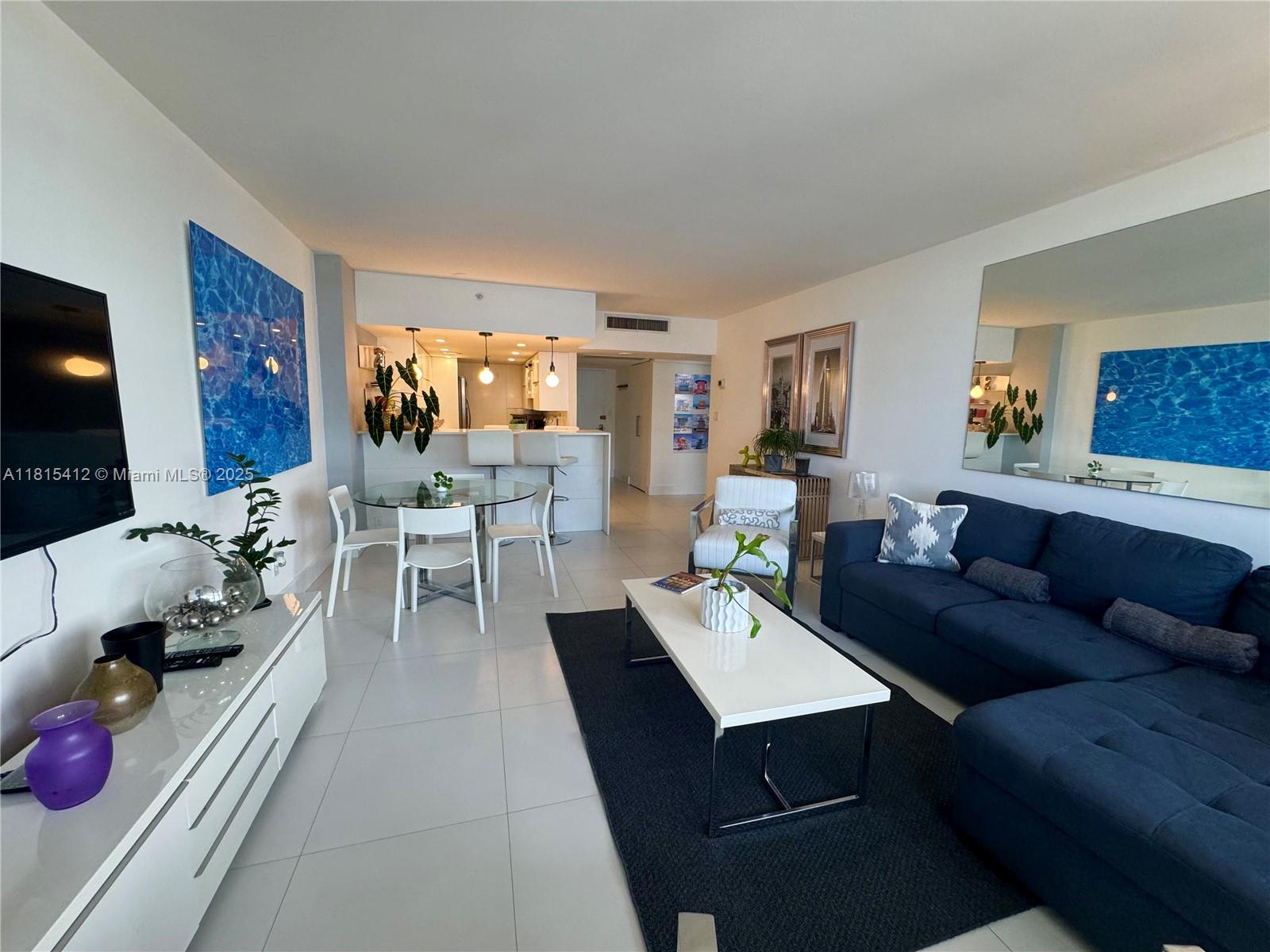 100 Lincoln Rd 1035