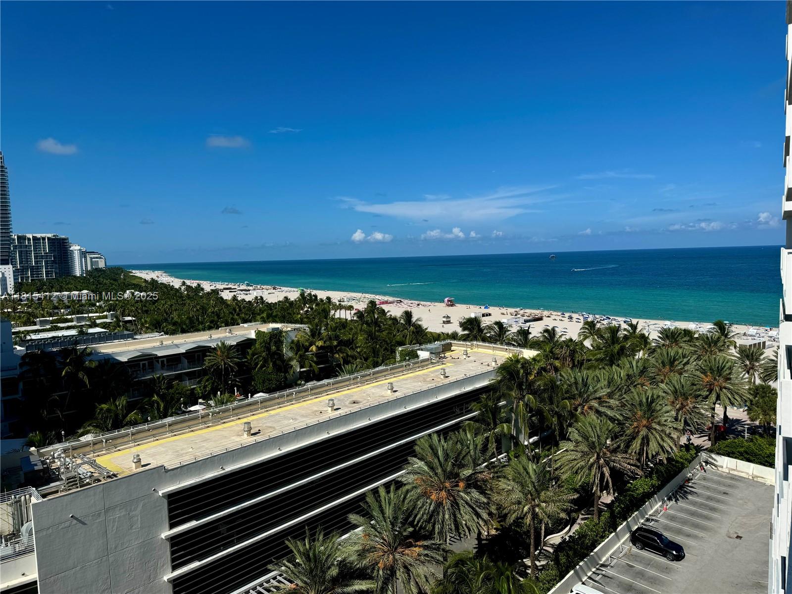 100 Lincoln Rd 1035, Miami Beach, Miami-Dade County, Florida - 1 Bedrooms  
1 Bathrooms - 