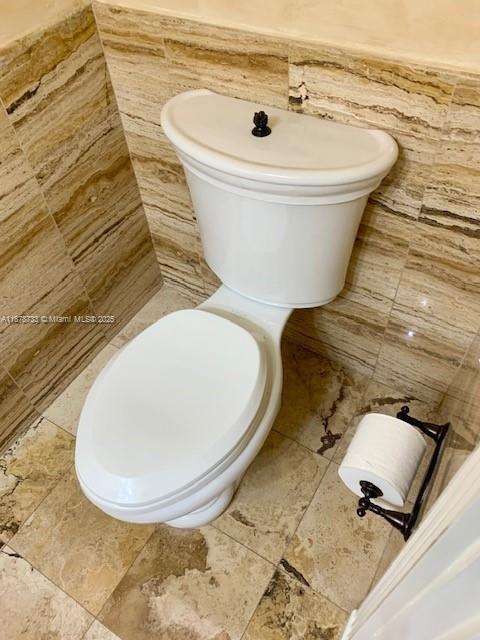 VENETIA CONDO - Residential