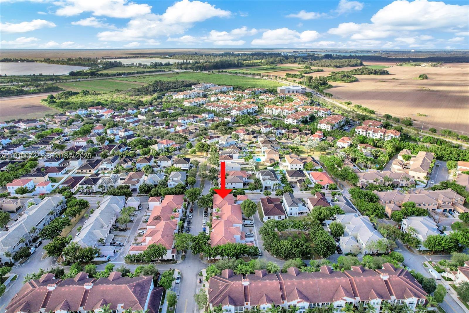 KENDALL COMMONS RESIDENTI - Residential