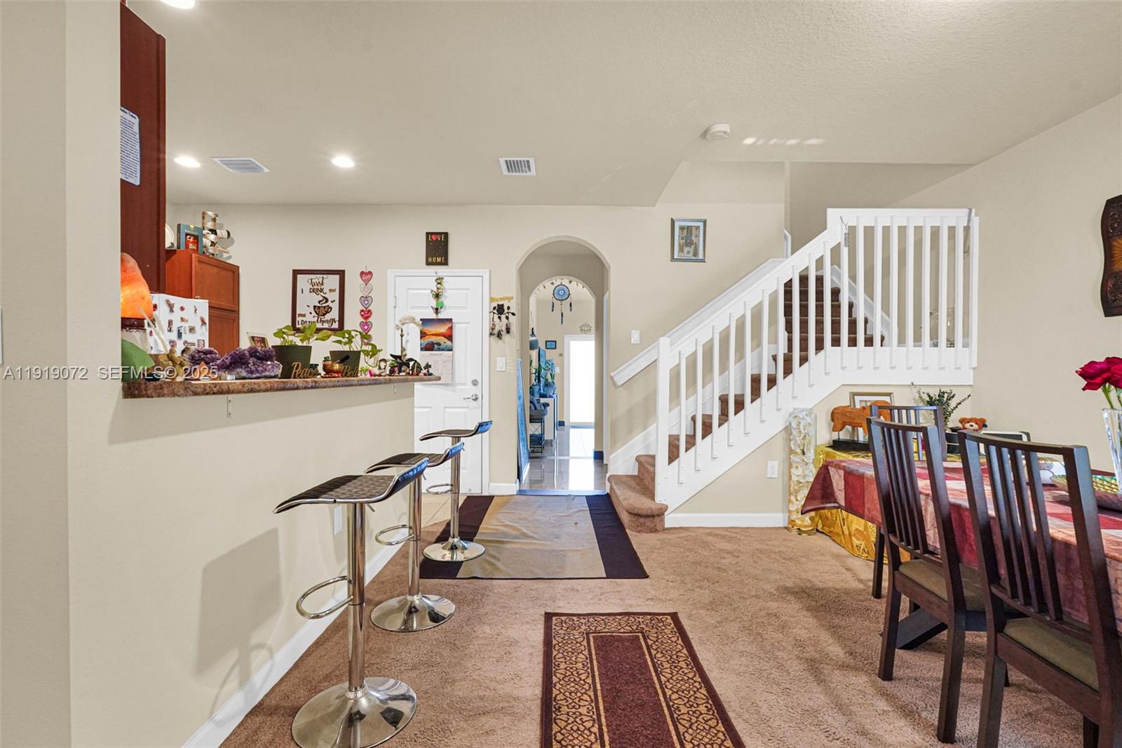 KENDALL COMMONS RESIDENTI - Residential