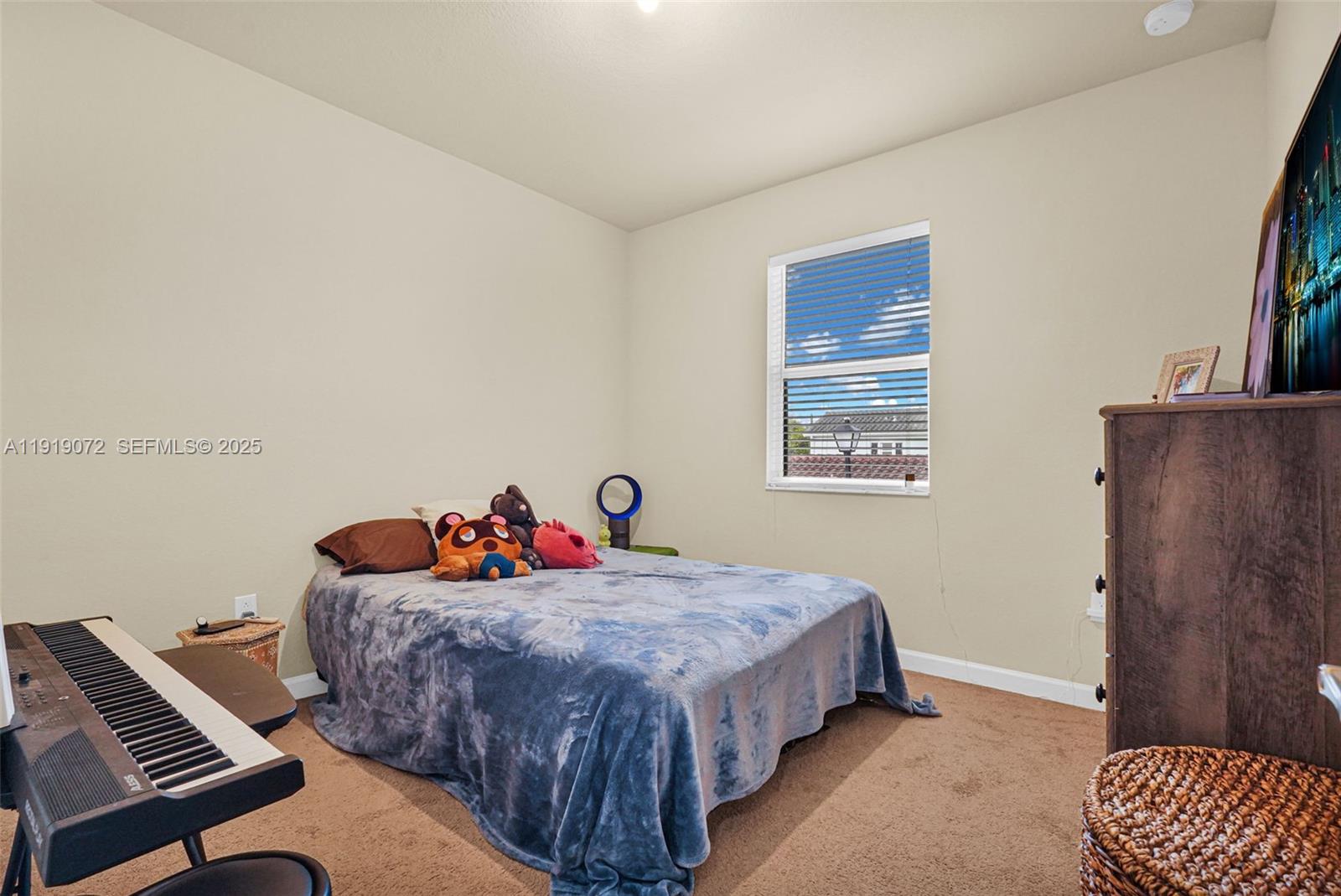 KENDALL COMMONS RESIDENTI - Residential