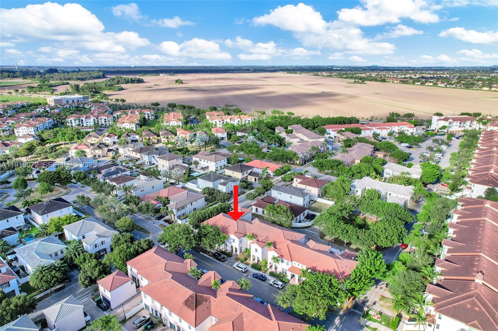 KENDALL COMMONS RESIDENTI - Residential