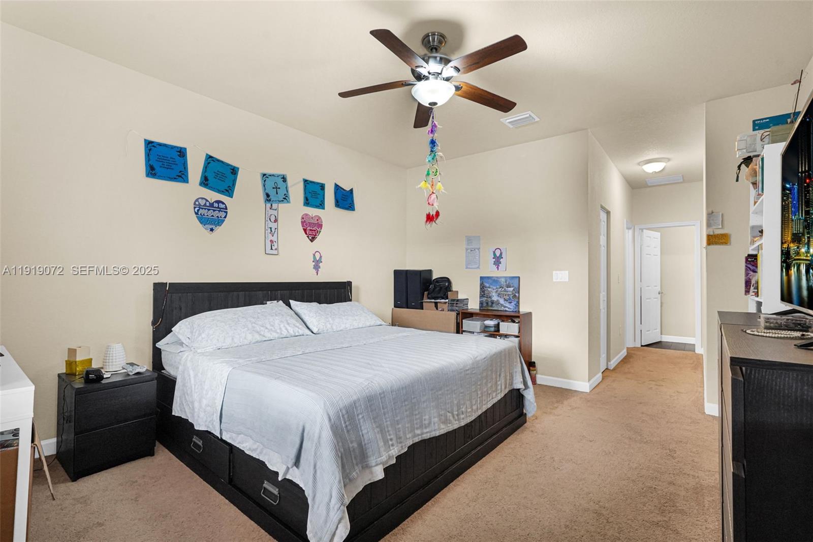 KENDALL COMMONS RESIDENTI - Residential